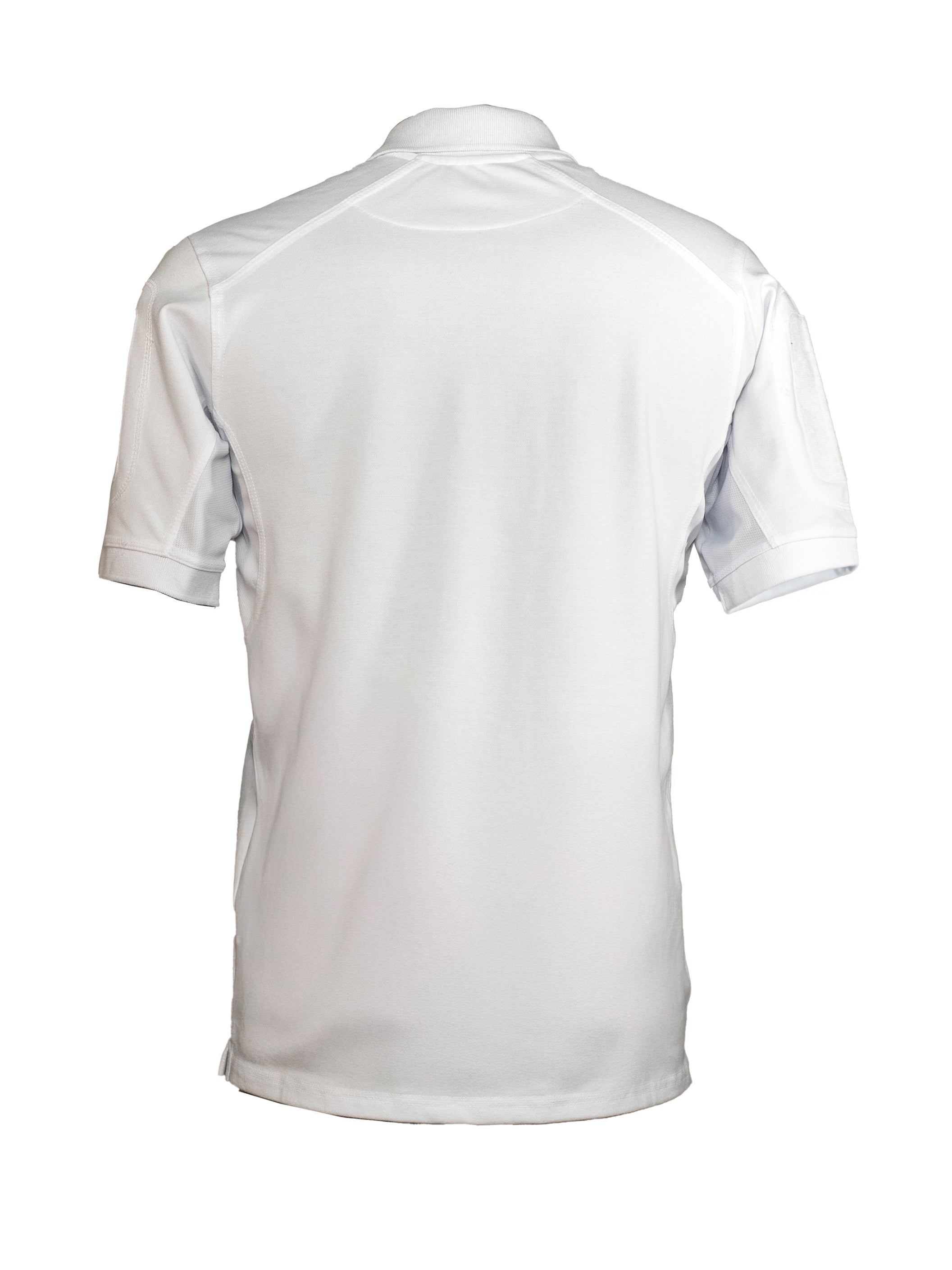 Playera polo táctica blanca de manga corta, presentación limpia y profesional para personal administrativo con estilo táctico