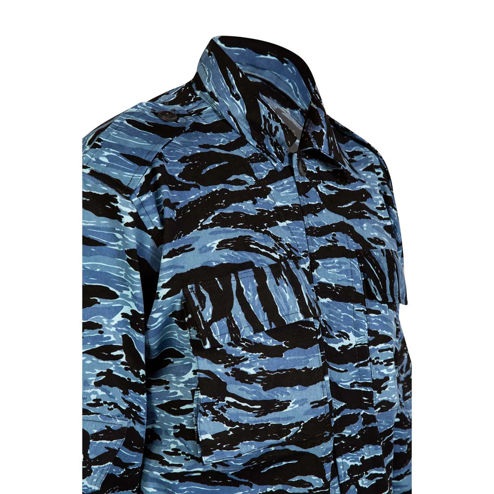 Camisola táctica camuflaje tigre azul en algodón, versátil y fresca para tareas de campo o patrullaje