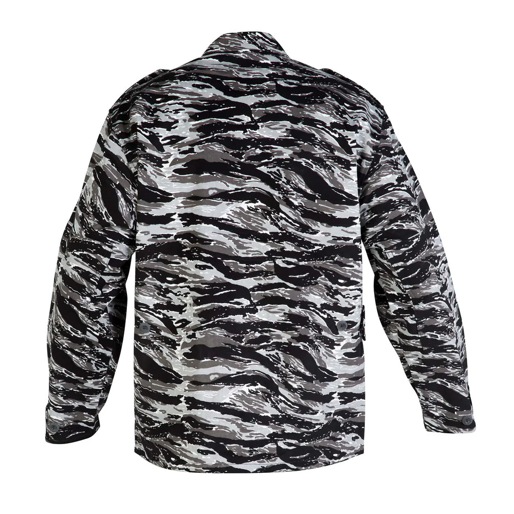 Camisola camuflaje tigre blanco, diseño llamativo y funcional para seguridad o prácticas operativas