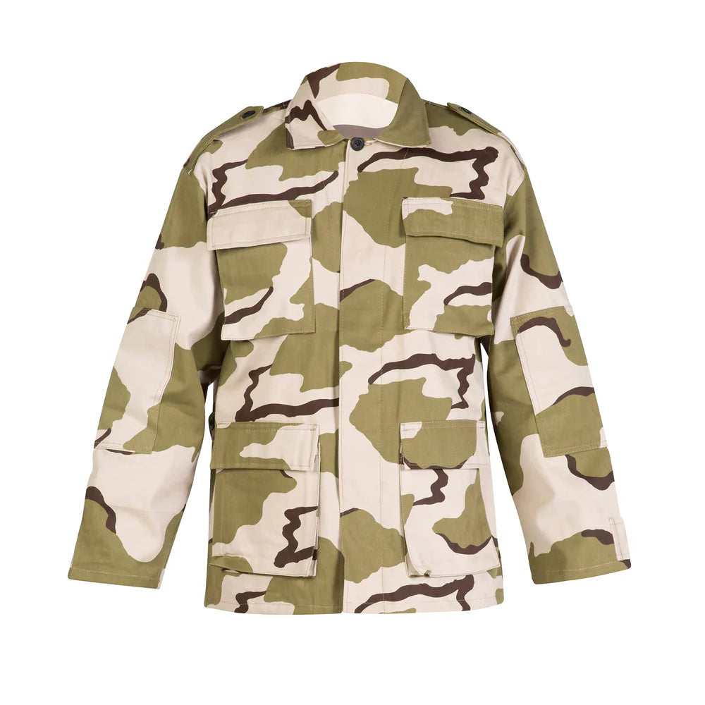 Camisola táctica color camuflaje arena, ligera y transpirable, perfecta para climas cálidos